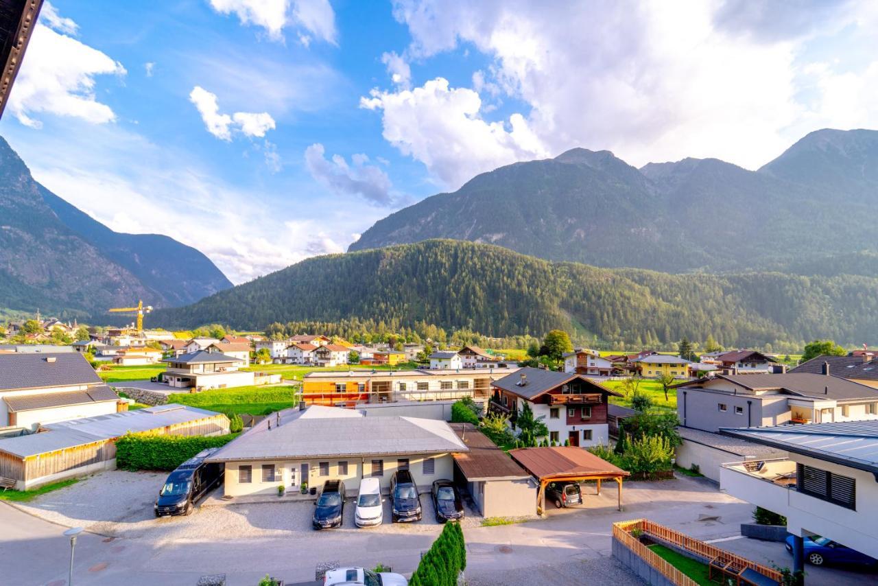 Urlaubsplatzl Appartements Oetz Kültér fotó